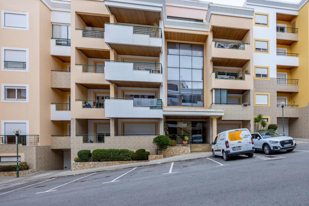 Uptown Lovers Apartment By Seewest Lagos Esterno foto