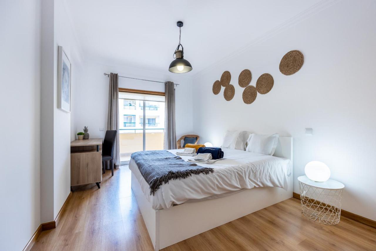 Uptown Lovers Apartment By Seewest Lagos Esterno foto